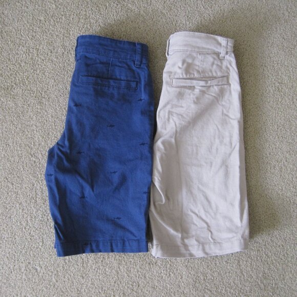 Set of 2 Old Navy Boy’s 8 Slim Navy Blue Shark Khaki Tan Ecru Shorts Summer - Picture 3 of 13